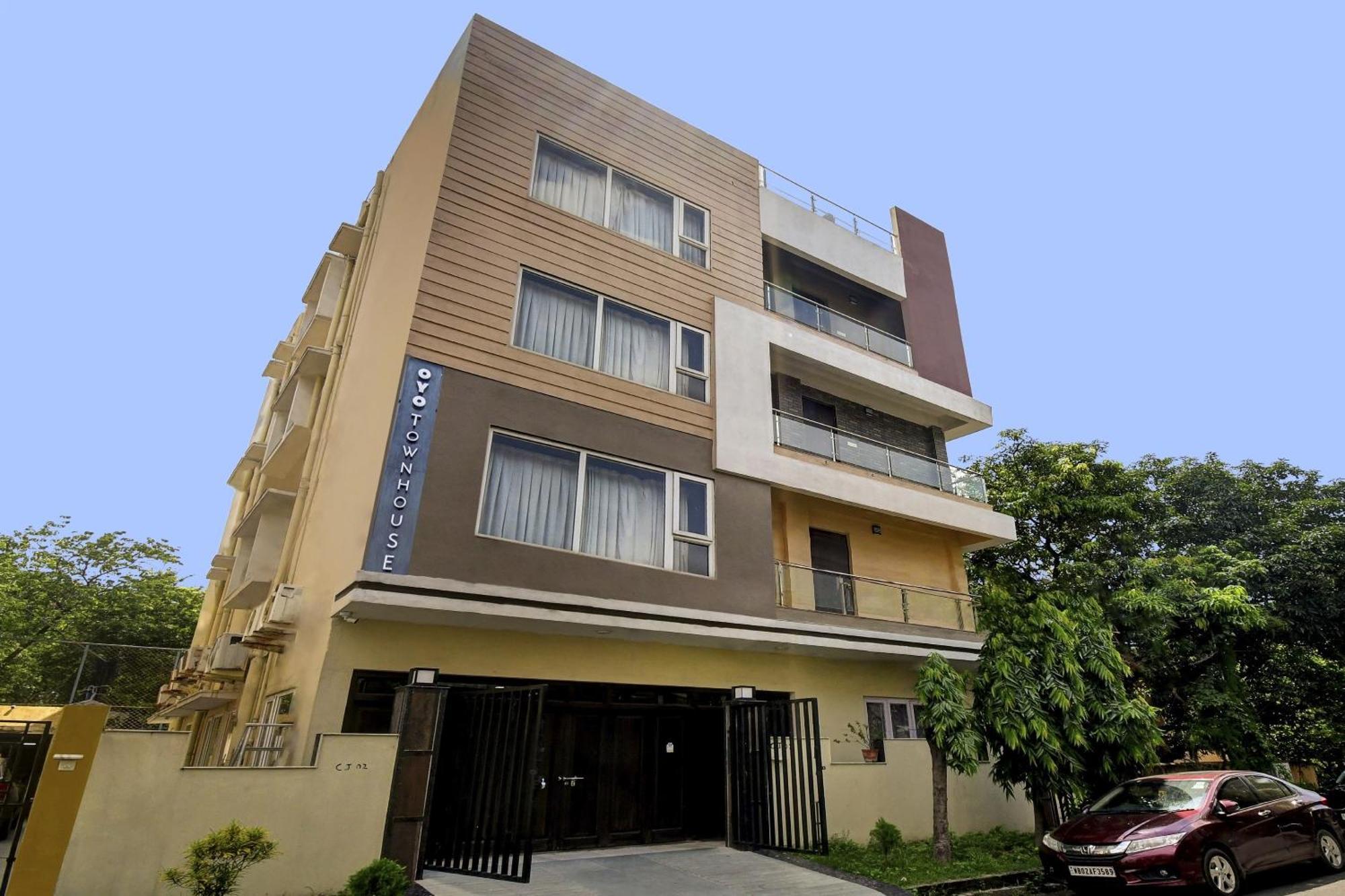 Super Townhouse All In One 콜카타 외부 사진