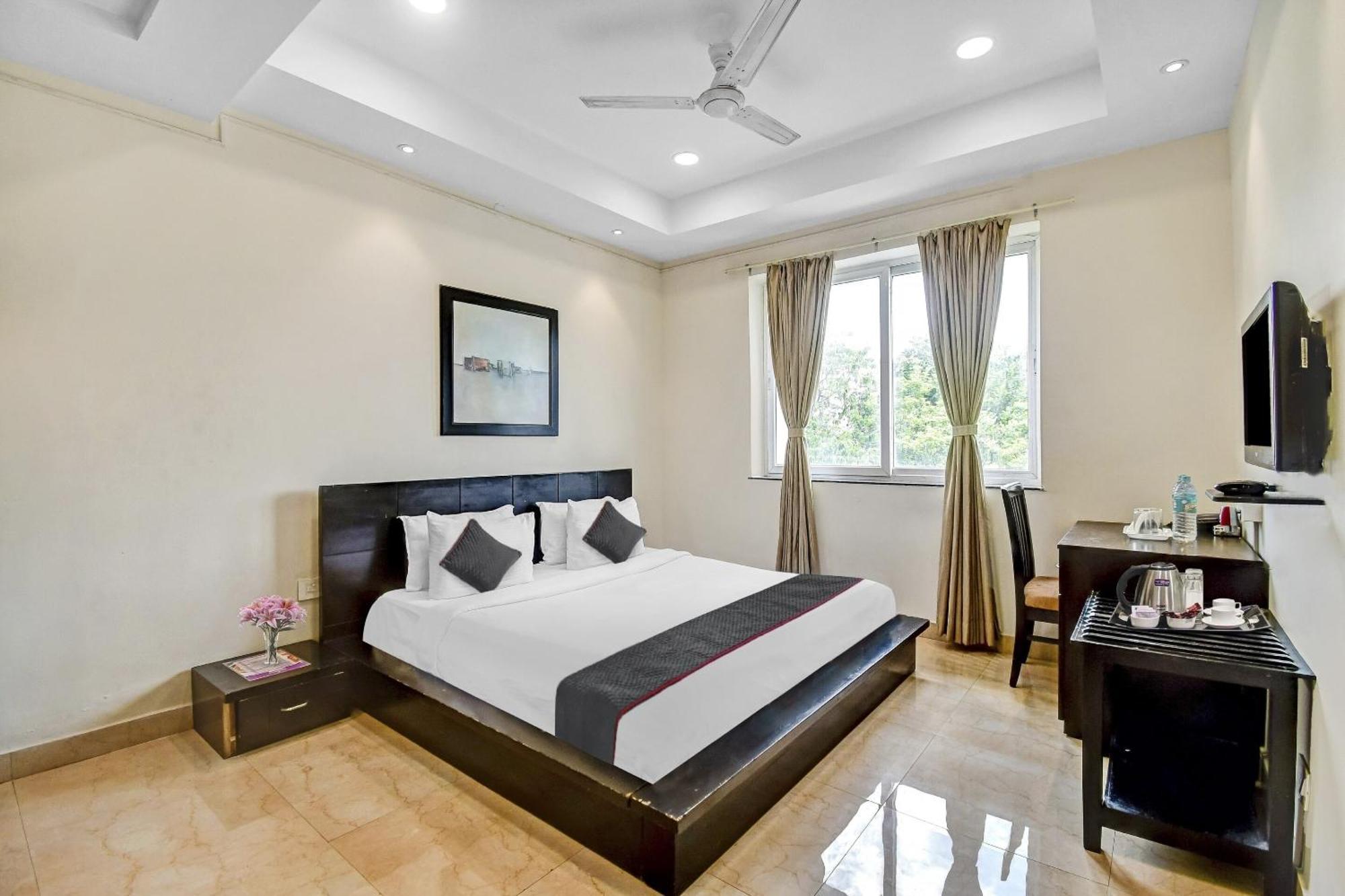 Super Townhouse All In One 콜카타 외부 사진